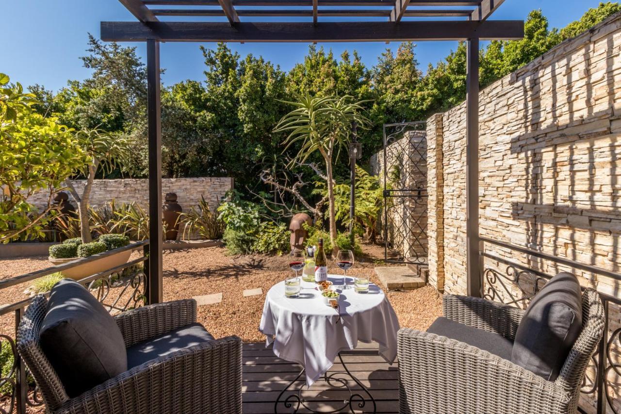 Guest house Sw1 5*